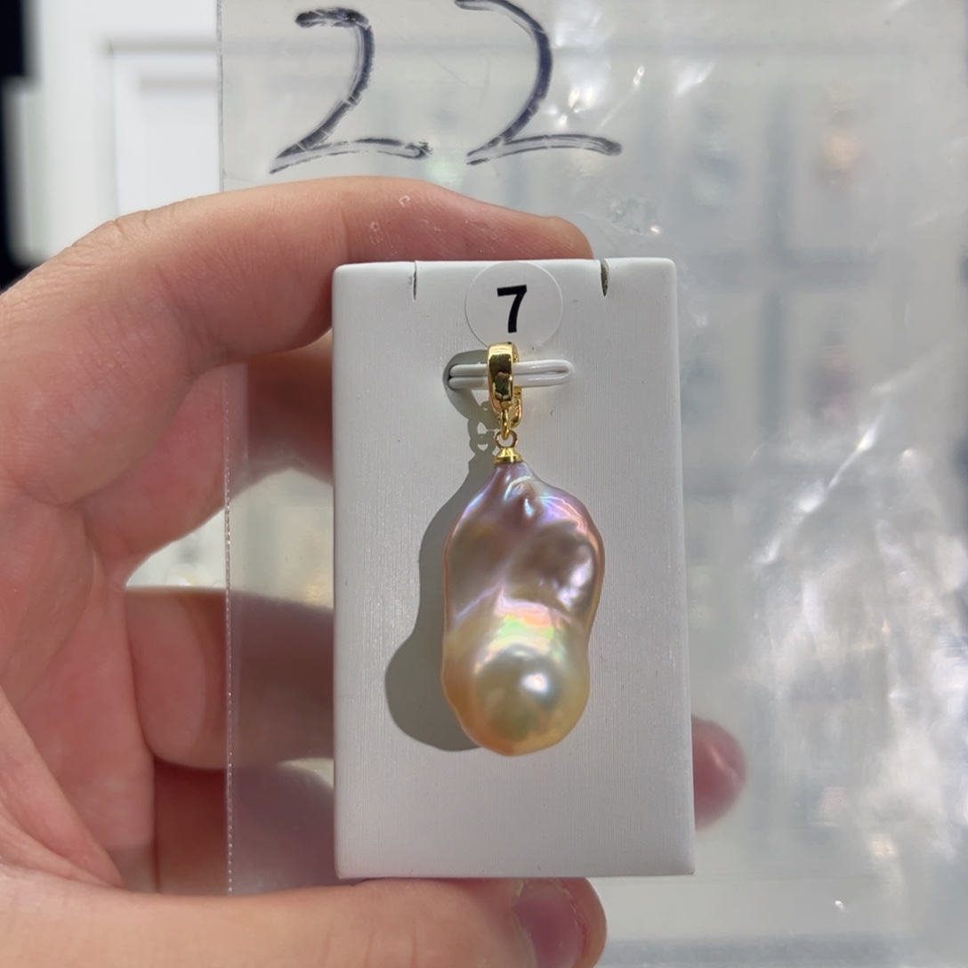 淡水珍珠颈饰合金