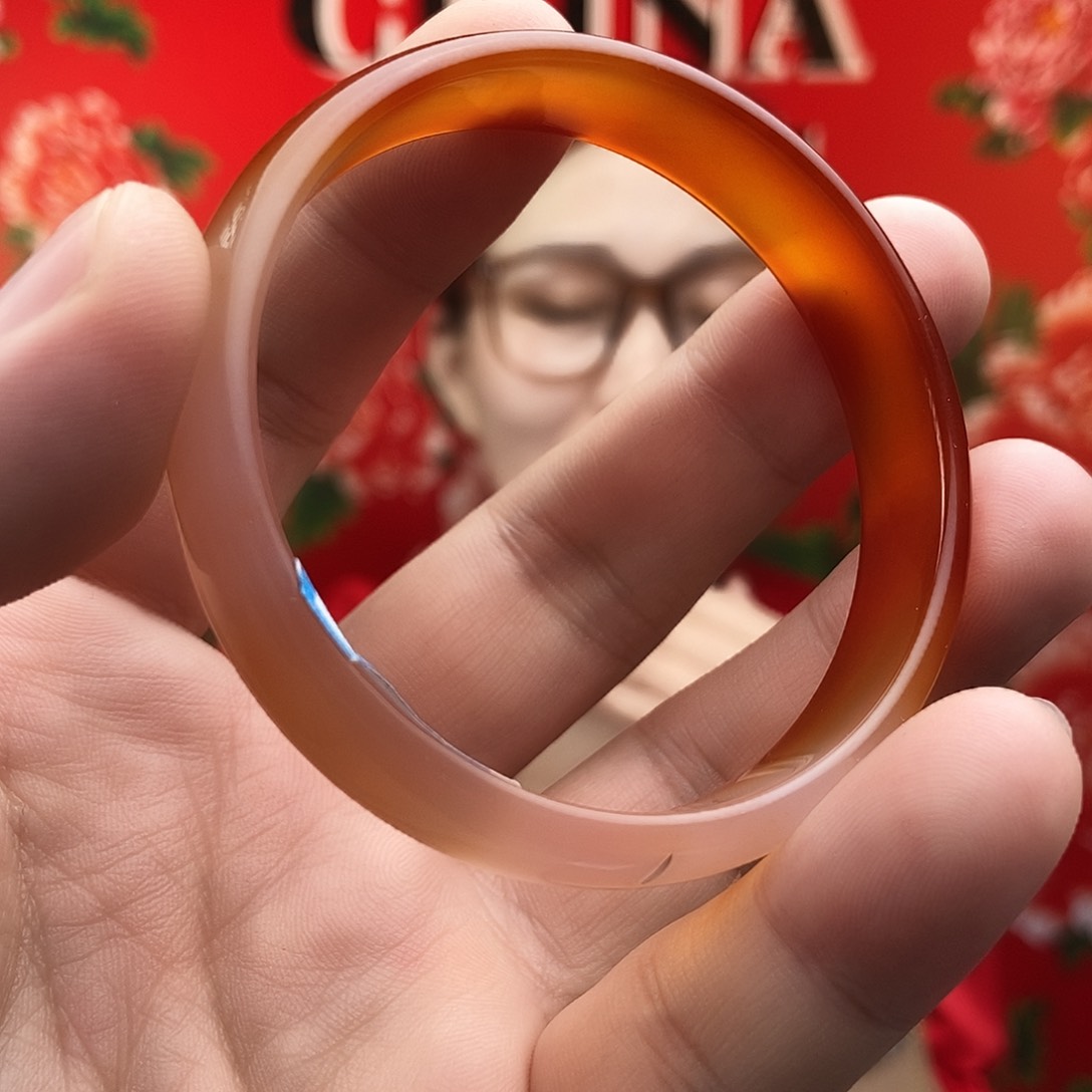 玛瑙/玉髓手串合金富****品红玛瑙手镯