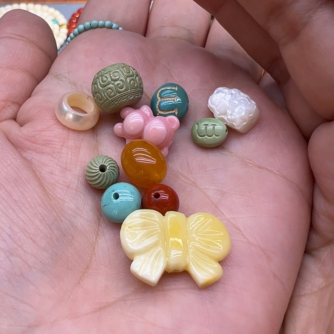 琥珀未镶嵌裸石配件