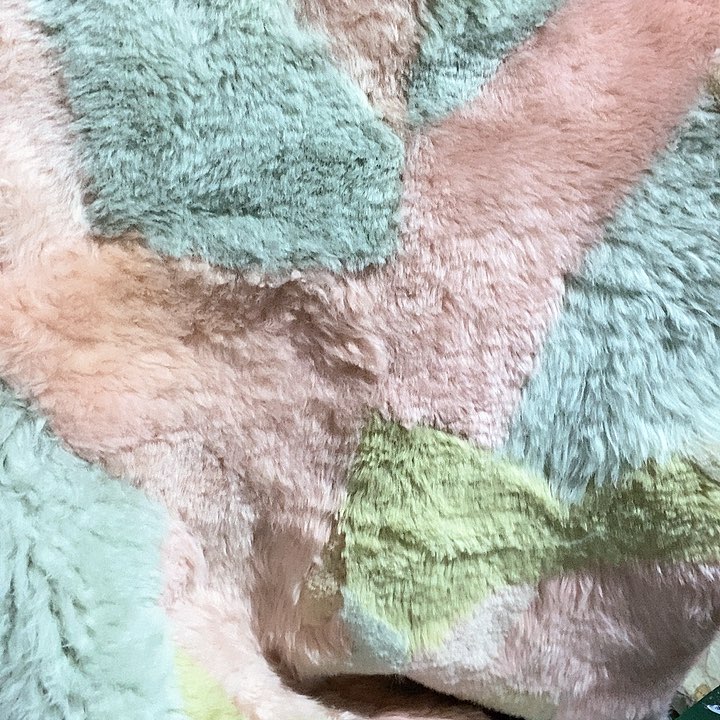 鑫****发2号七彩加厚褥子瑕疵品