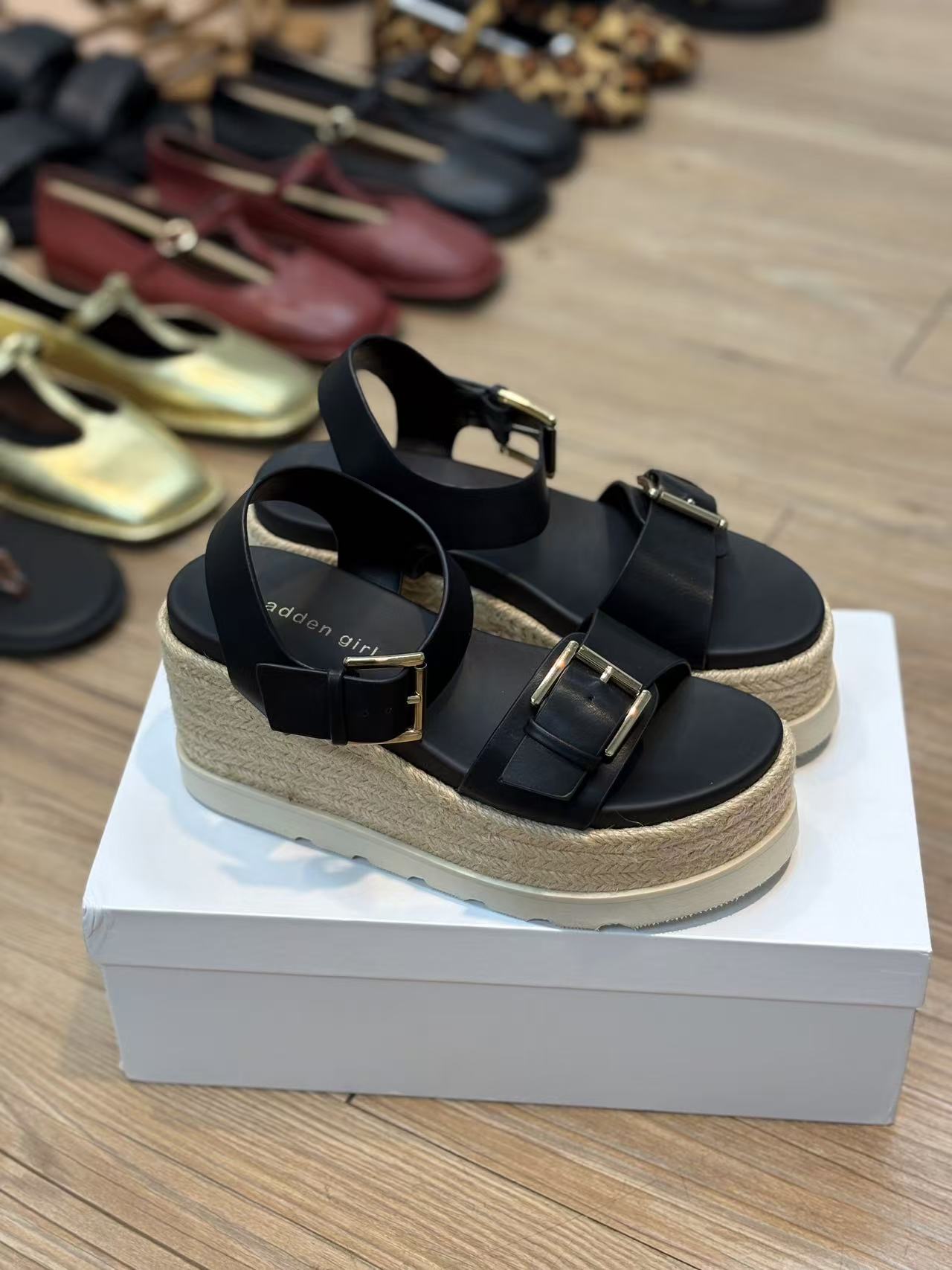 36码出口外贸尾单罗马凉鞋女厚底增高露趾一字扣带坡跟麻绳凉鞋女