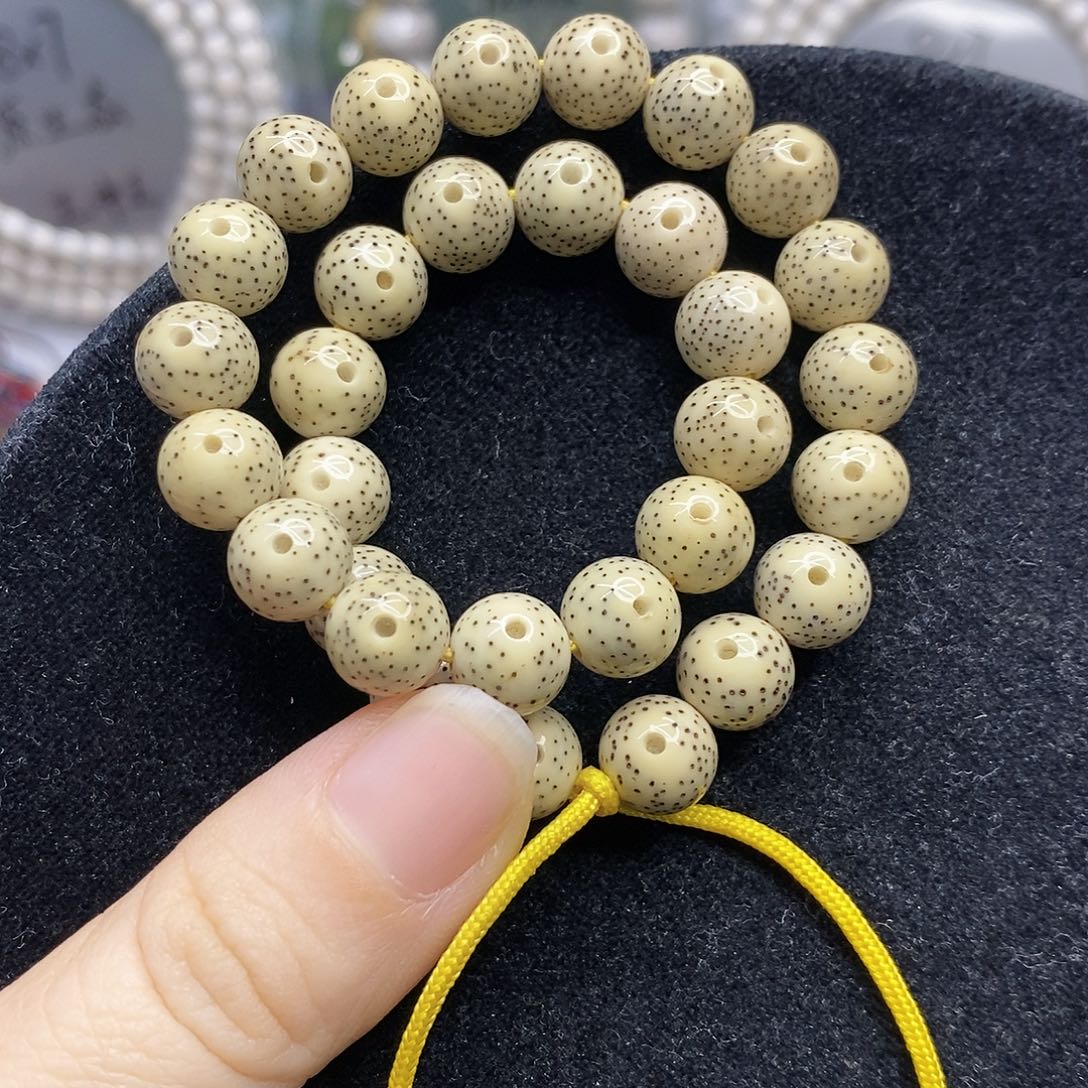 星月菩提吊坠9圆手持