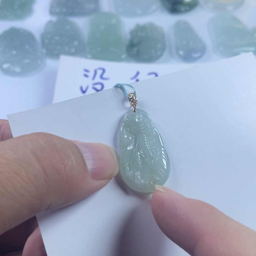 吊坠(不含链)未镶嵌翡翠前****…………