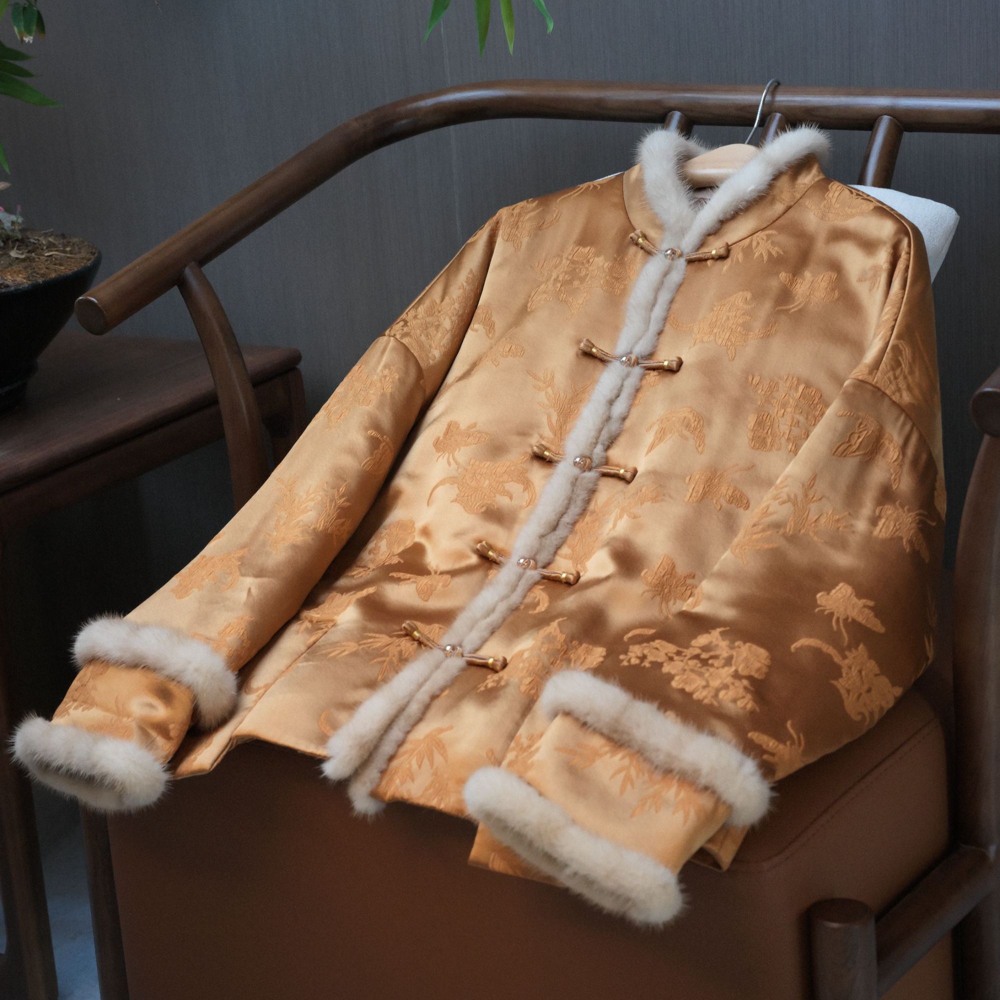 『竹金』文静·苏敬和设计桑蚕丝国风棉服DHWW6766