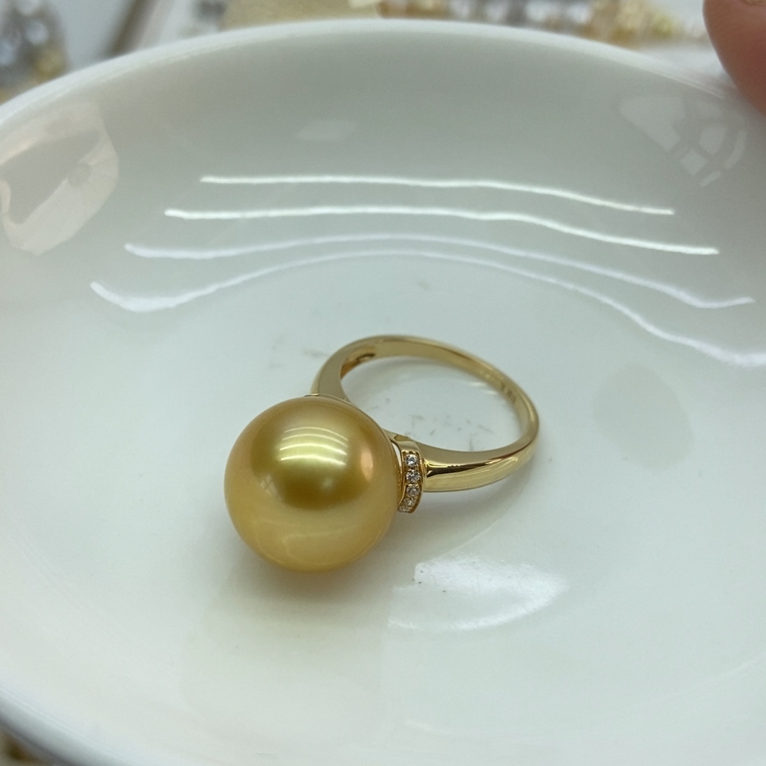海水珍珠戒指18K金镶嵌
