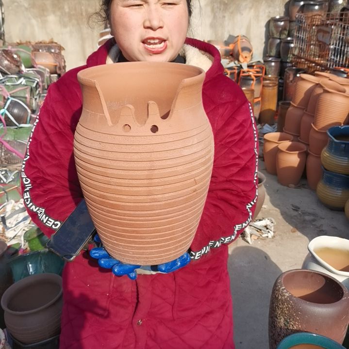 红陶口20高32瑕疵