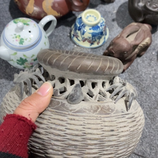 罐城**羊陶瓷摆件工艺品