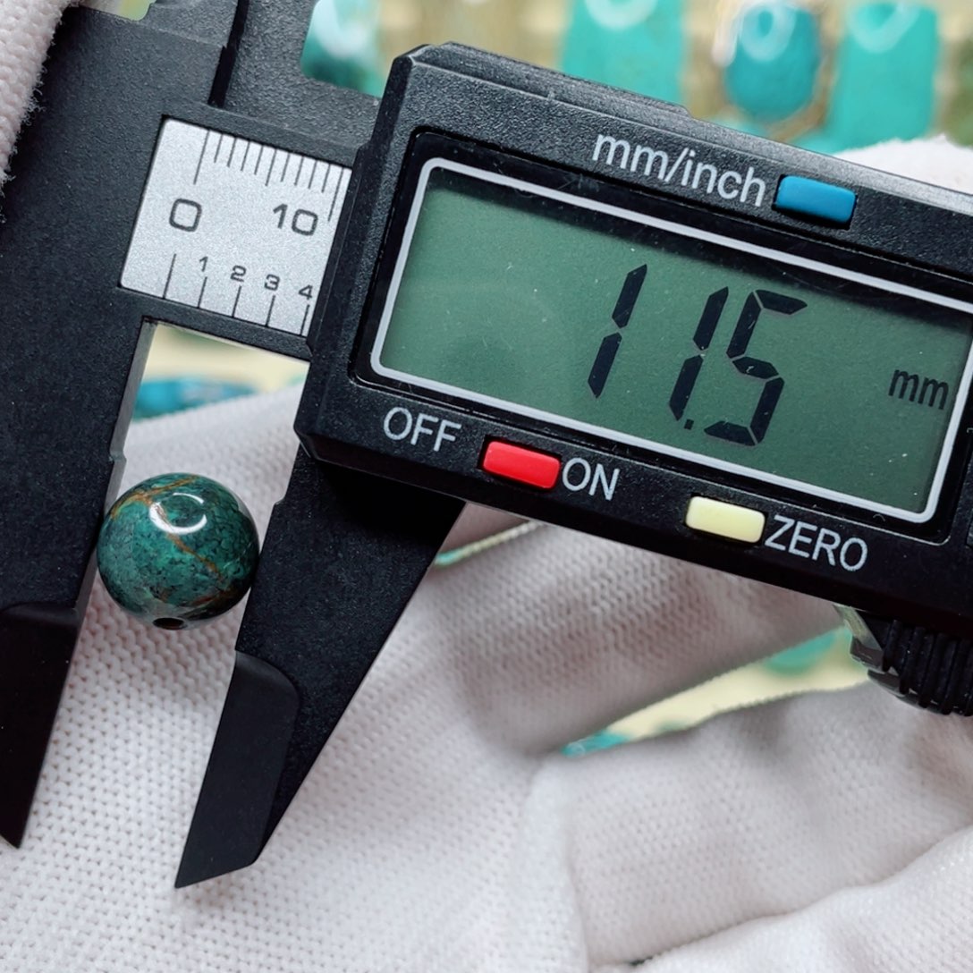 绿松石散珠未镶嵌