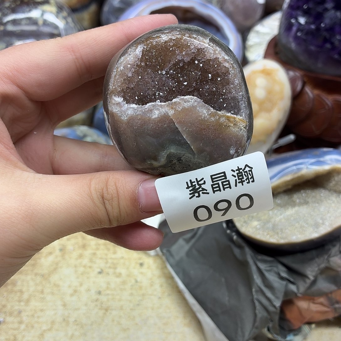 水晶大型摆件（非配饰）未镶嵌