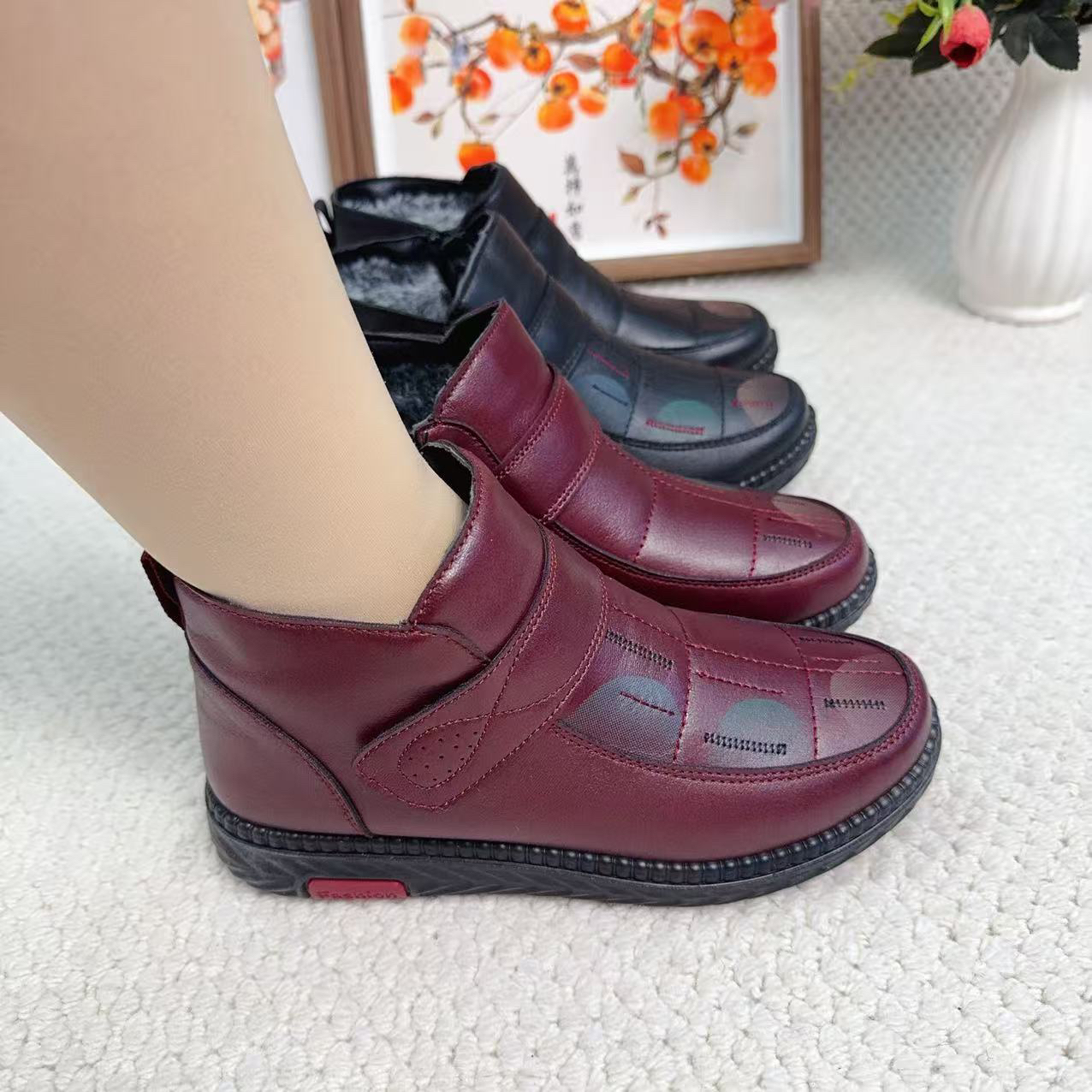 冬季女棉鞋加厚棉靴防水防滑加绒加厚老北京布鞋软底老人妈妈棉靴