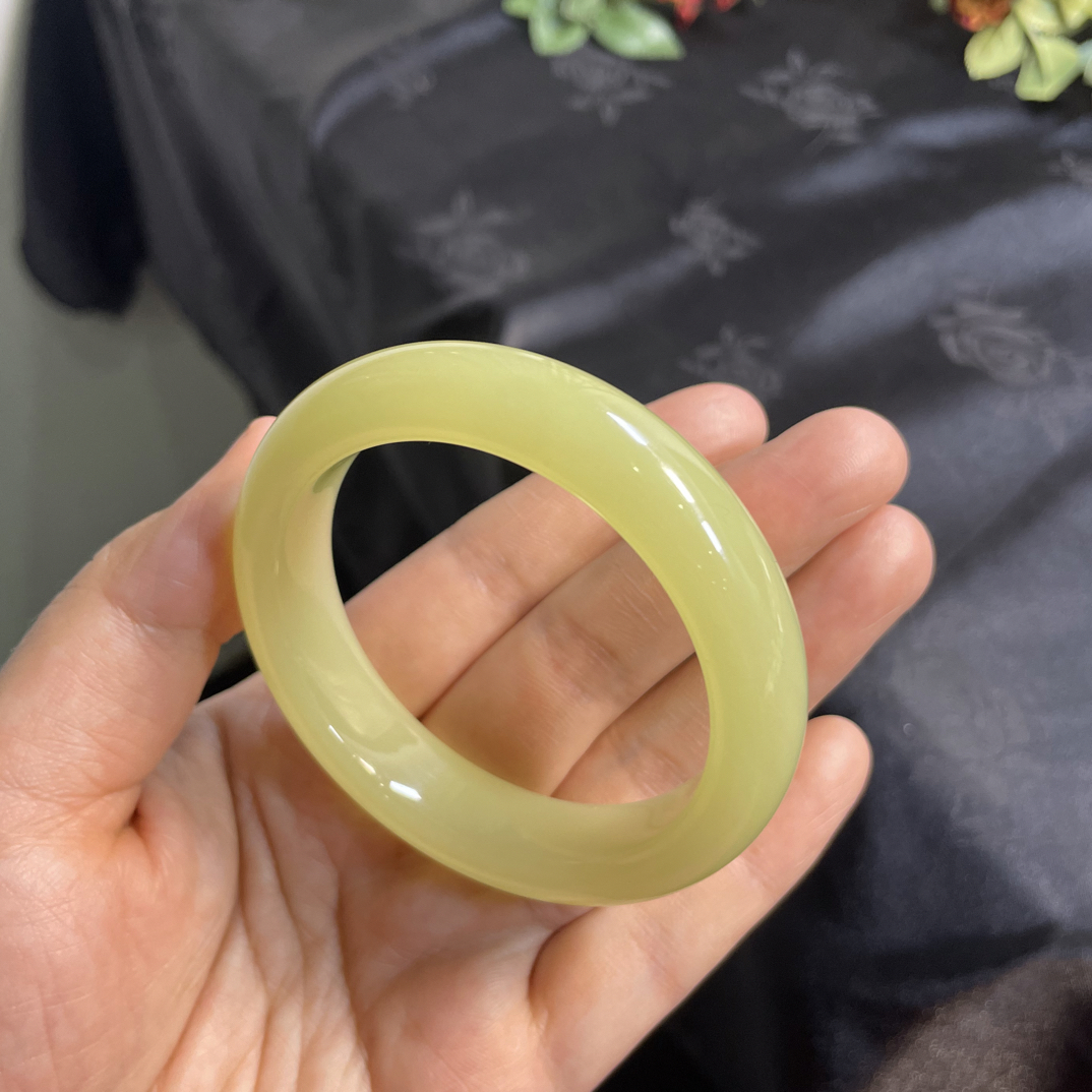 和田玉手镯新疆黄口冰黄55.3 13.7 8.9