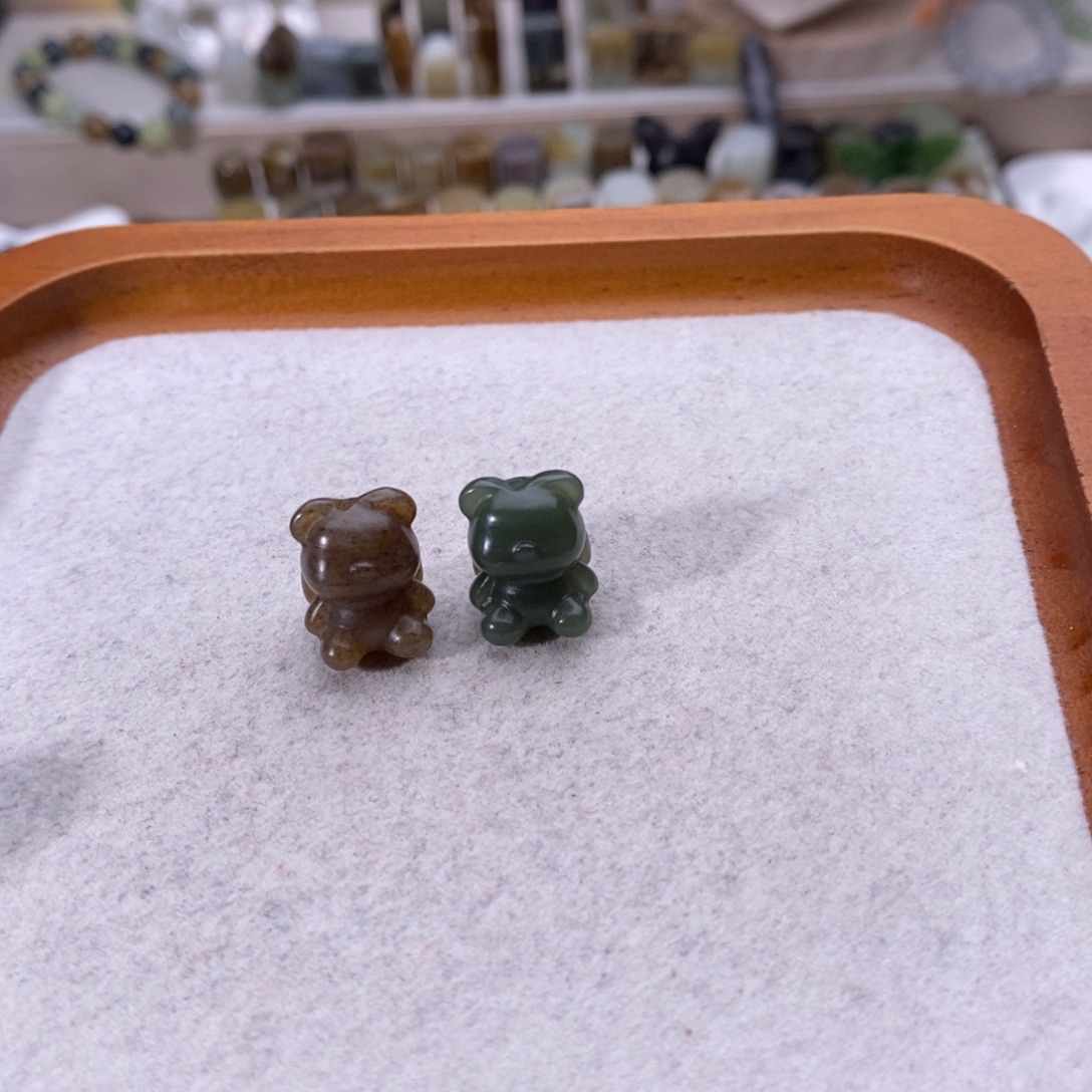 和田玉未镶嵌颈饰二选一福利小熊