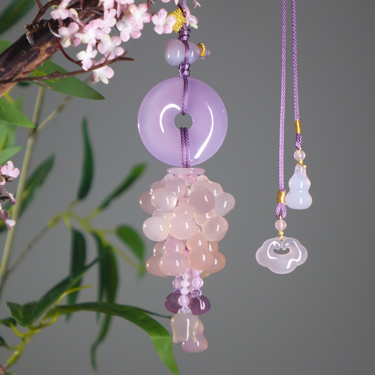 粉色平安扣玉葫芦-精致时尚天然玉石车挂