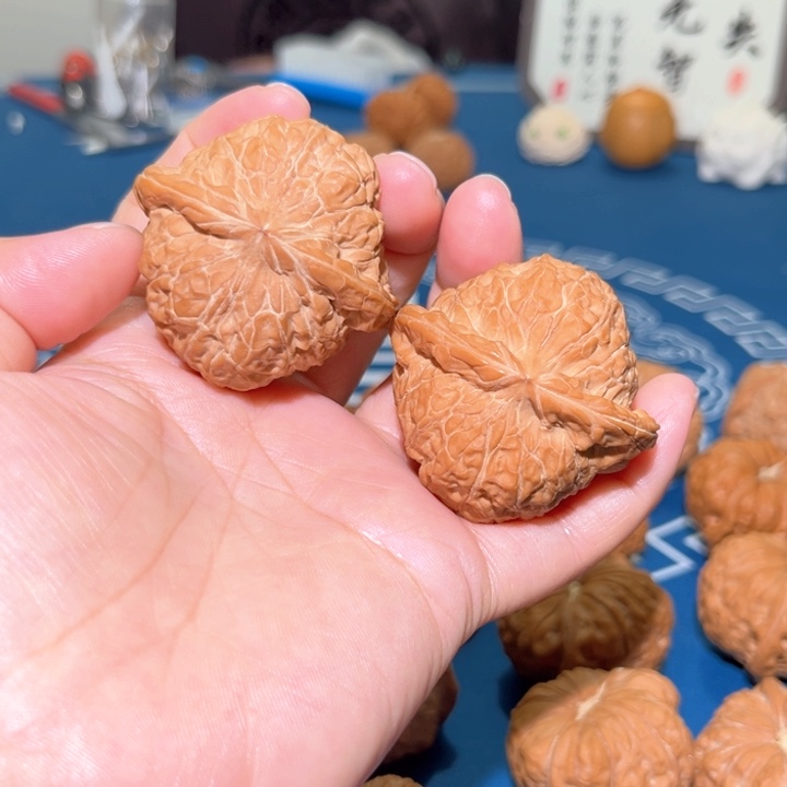 文玩核桃把件奔**霸南瓜墩