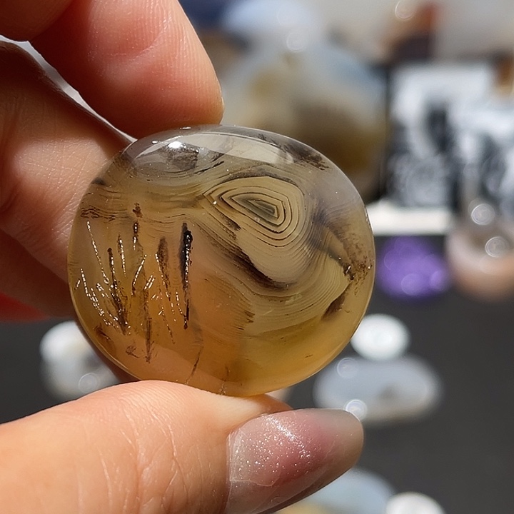 玛瑙/玉髓颈饰未镶嵌