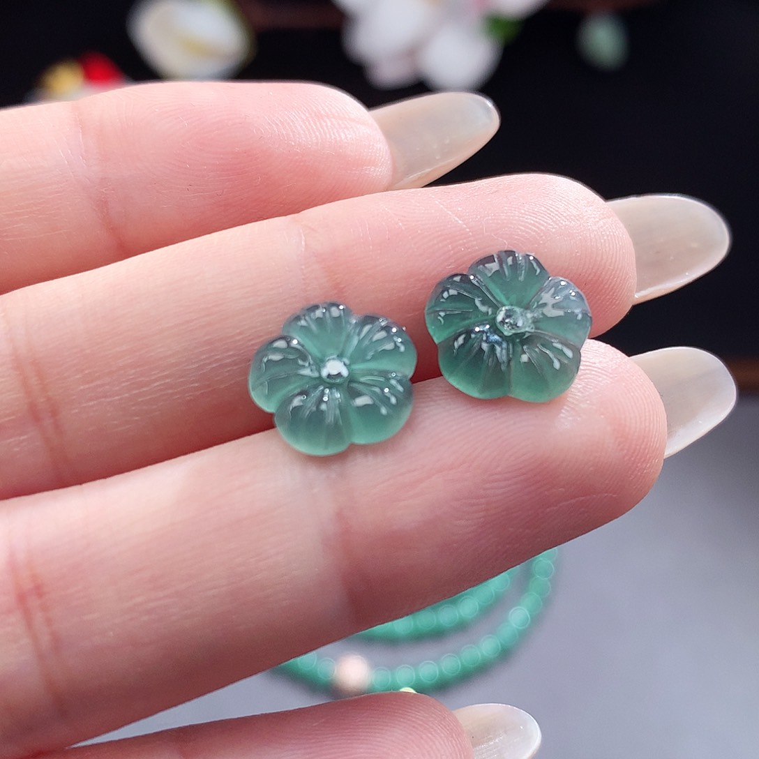 翡翠手镯（圆镯）未镶嵌