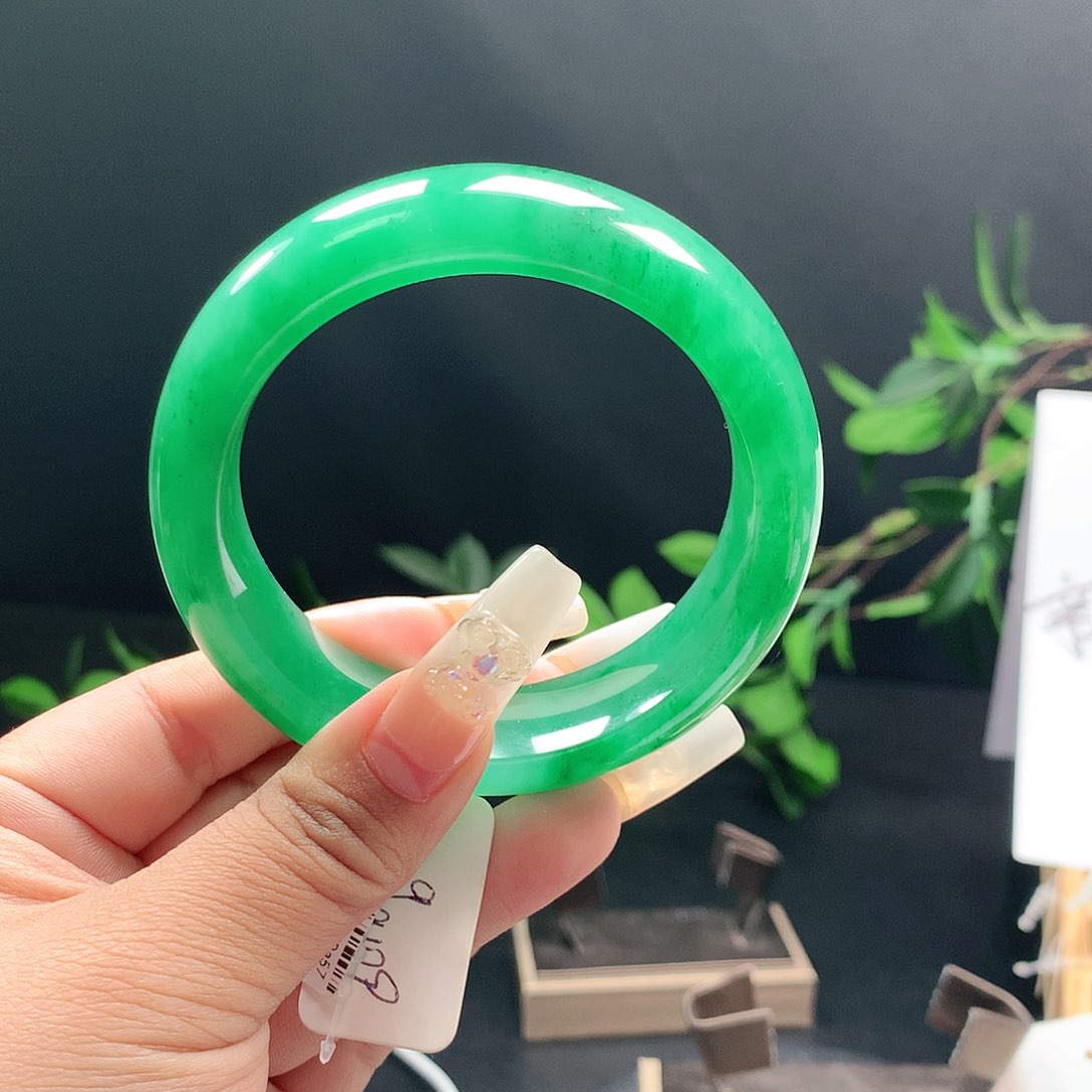 石英质玉镯子未镶嵌伍*