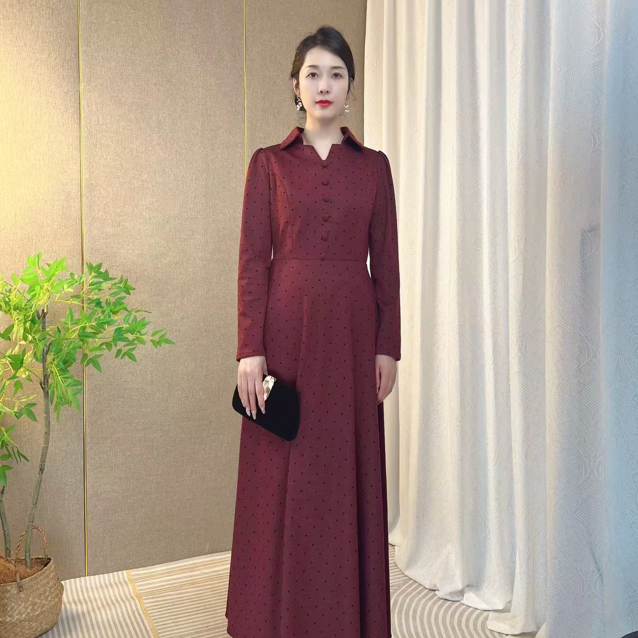 2025新款修身显瘦原创设计连衣裙春秋喜妈妈长裙