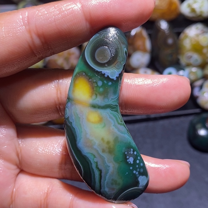 玛瑙/玉髓未镶嵌珠宝奇石17