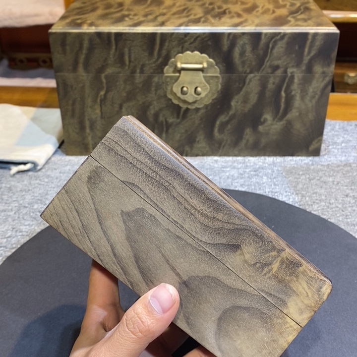 金丝楠阴沉木首饰盒