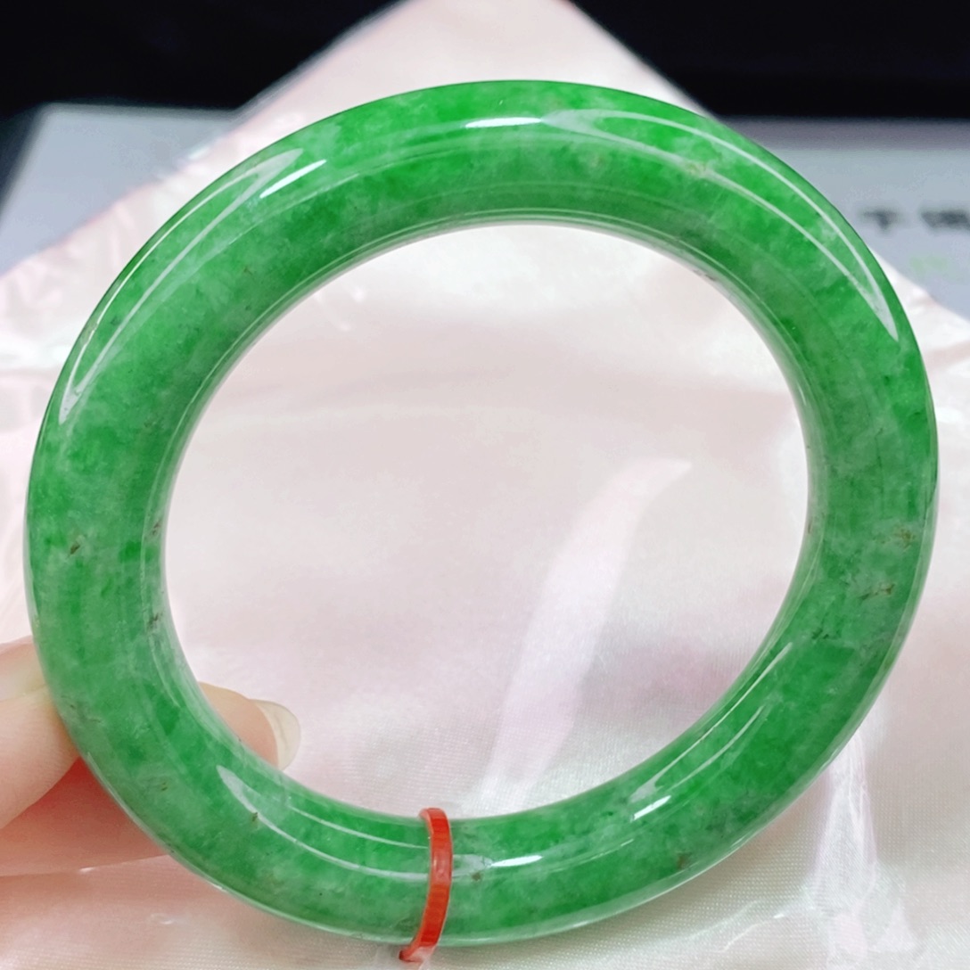未镶嵌手镯翡翠54.8圆镯