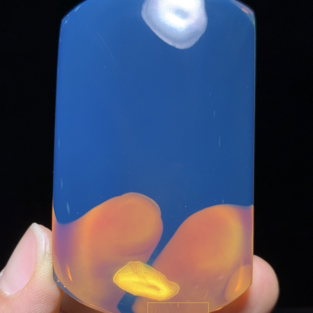 缅甸琥珀天空蓝方牌47克