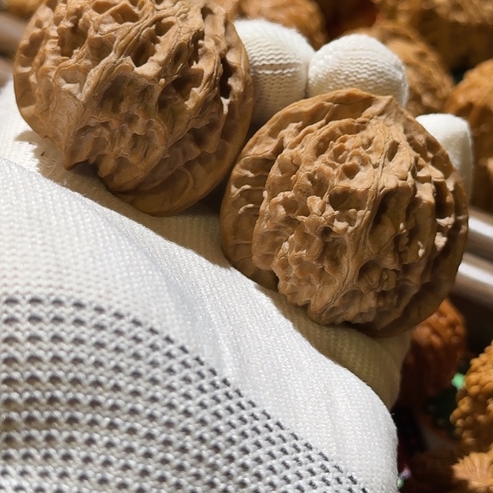 文玩核桃吊坠门头沟苹果园