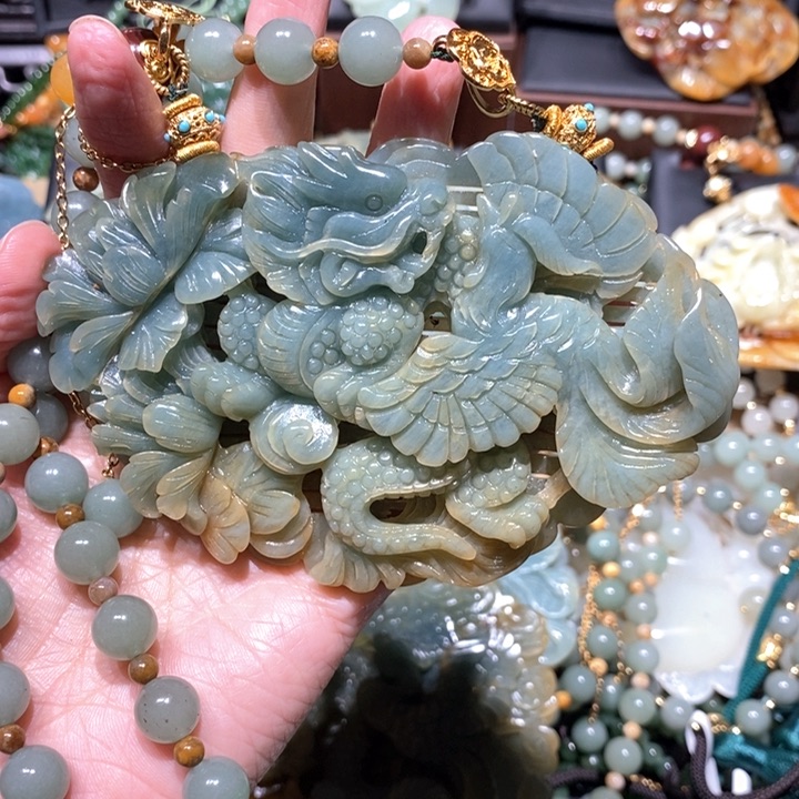 岫玉毛衣链未镶嵌清*