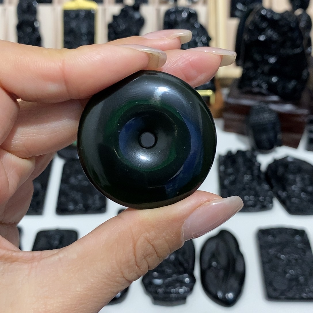 老***买岫玉未镶嵌纯天然岫玉颈饰