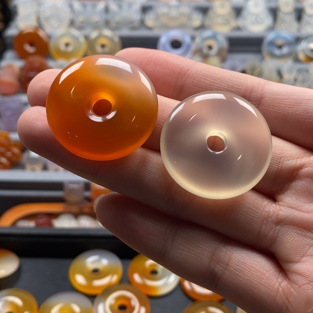 玛瑙/玉髓未镶嵌颈饰