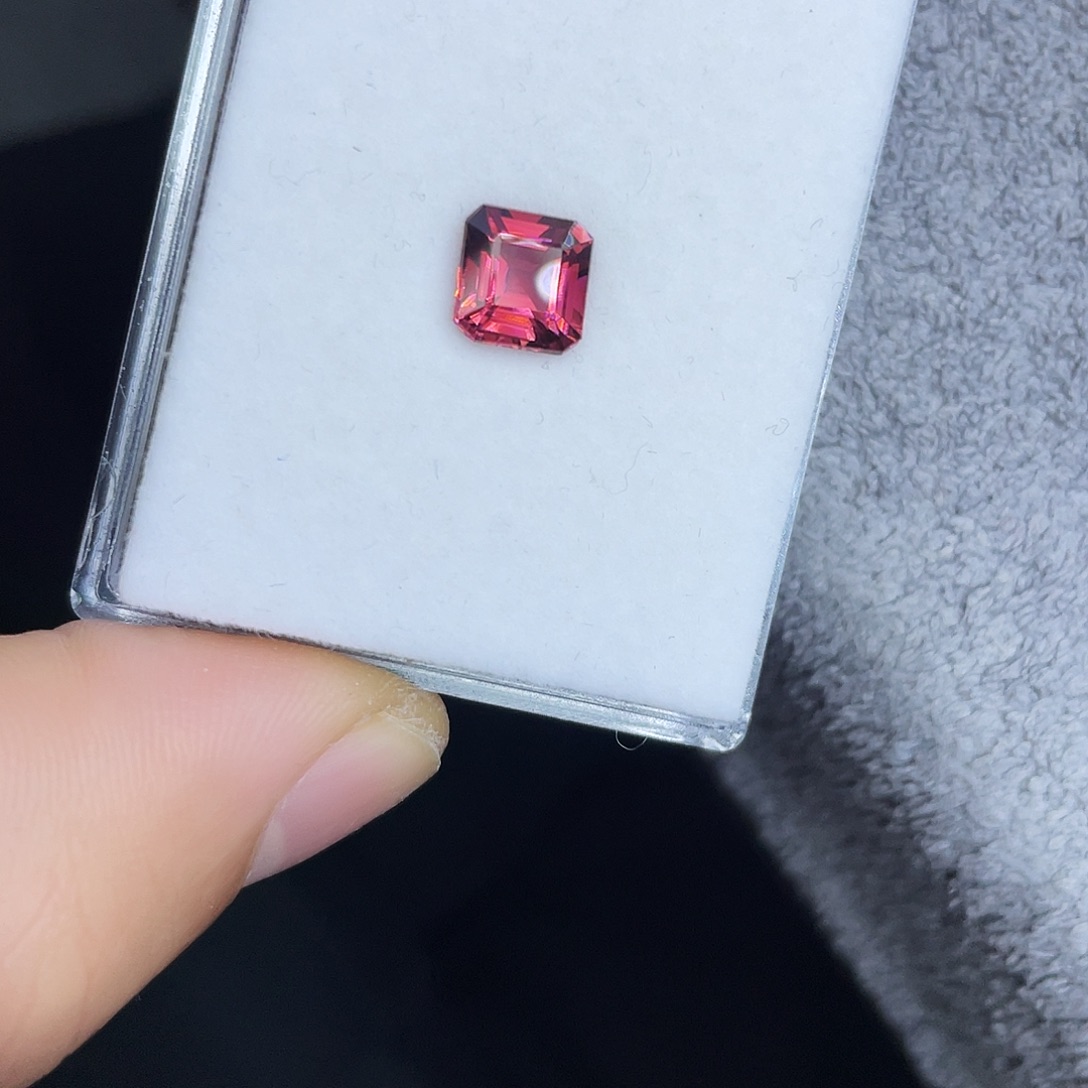 未镶嵌裸石碧玺1.75Ct
