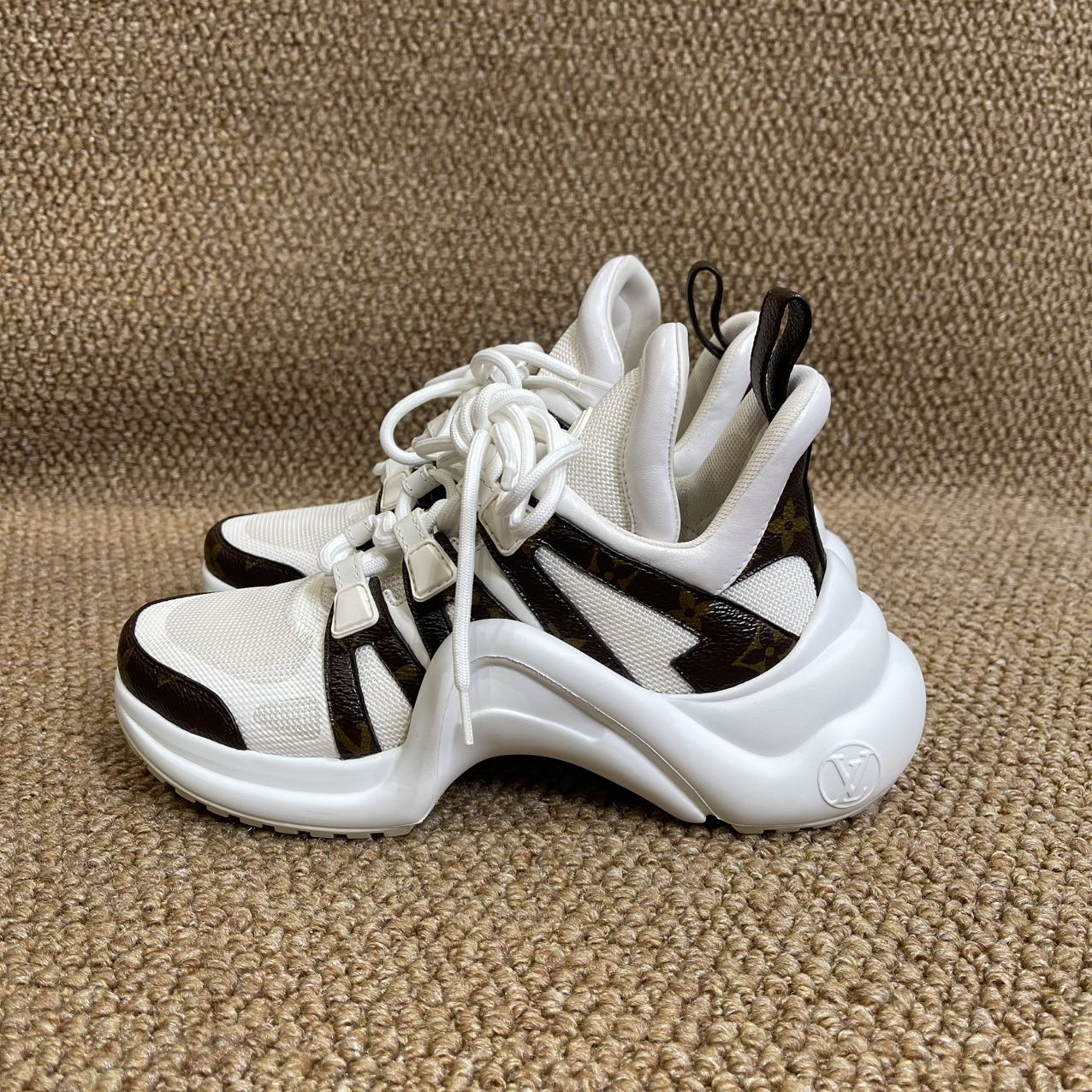 99新 LouisVuitton/路易威登 蔚蓝/老花运动鞋/36码/LZ1211V9991