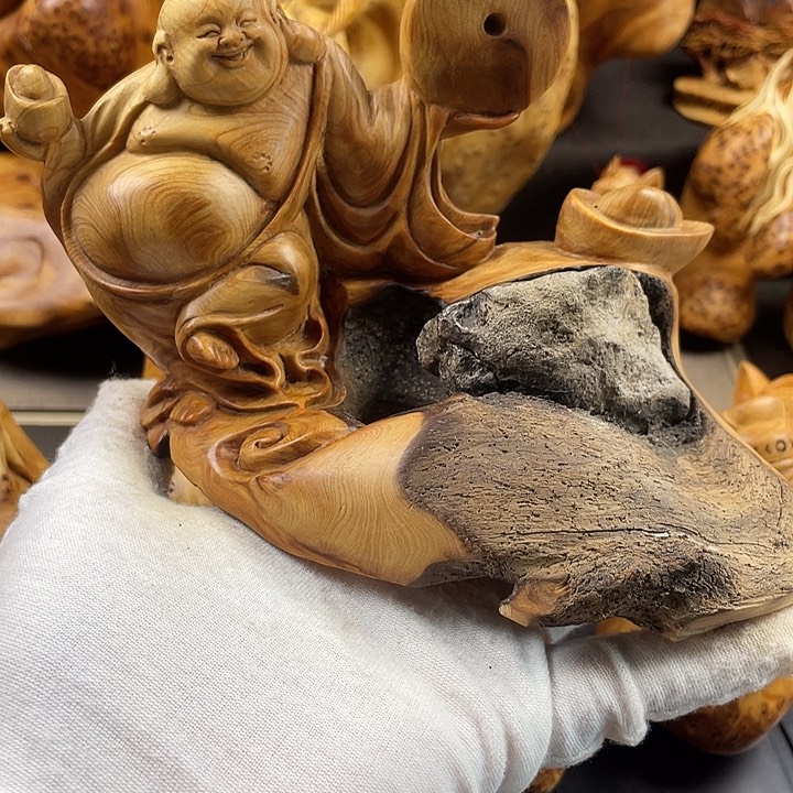 柏木（崖柏）米勒摆件