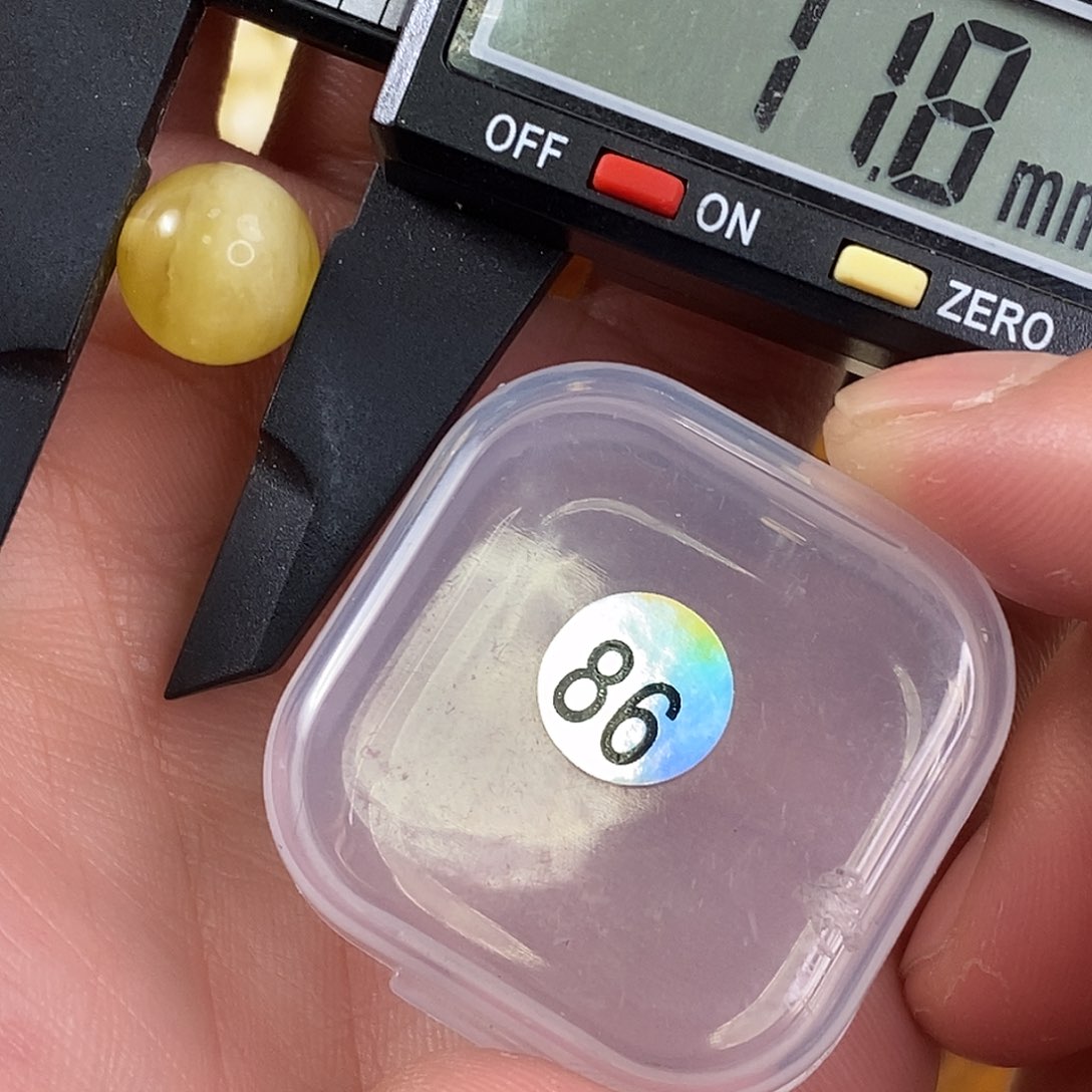 琥珀珠宝奇石未镶嵌微瑕