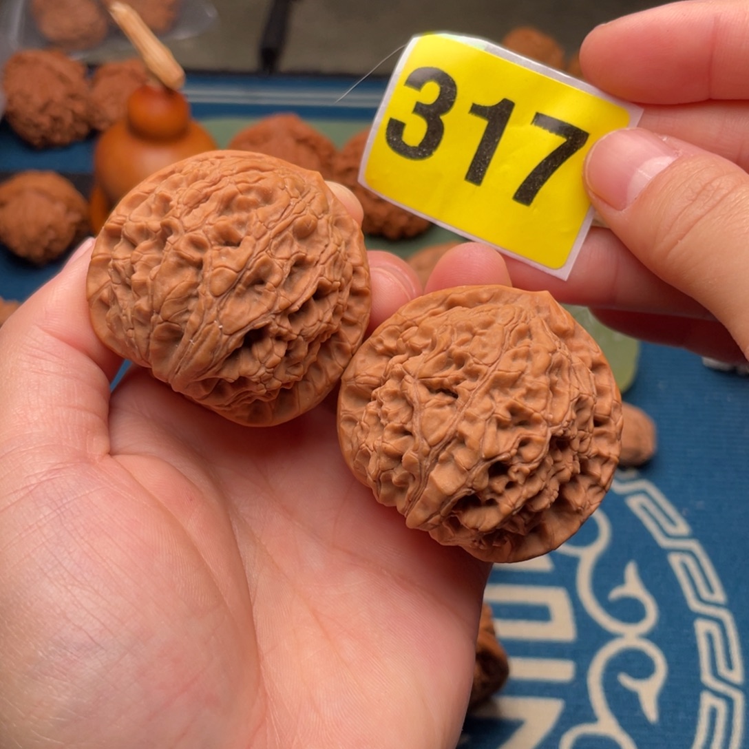 文玩核桃吊坠46水龙纹（精品）317号