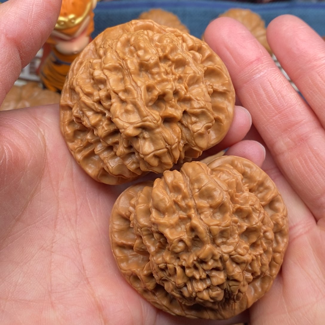 文玩核桃把件55大官帽