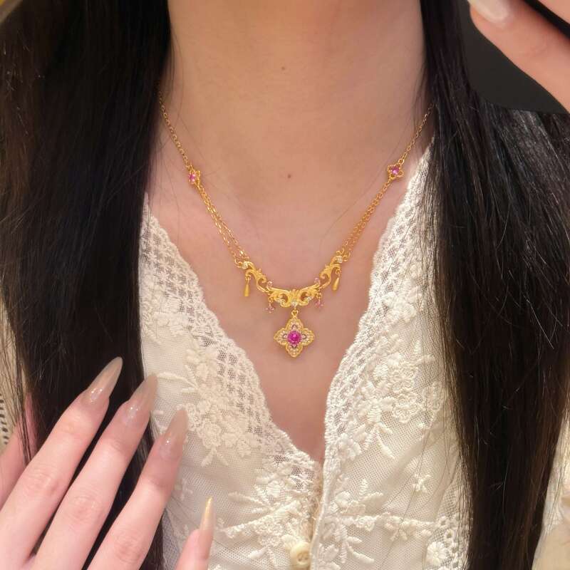 铜合金项链 拉丝水滴流苏重工点钻四叶鸢尾花项链