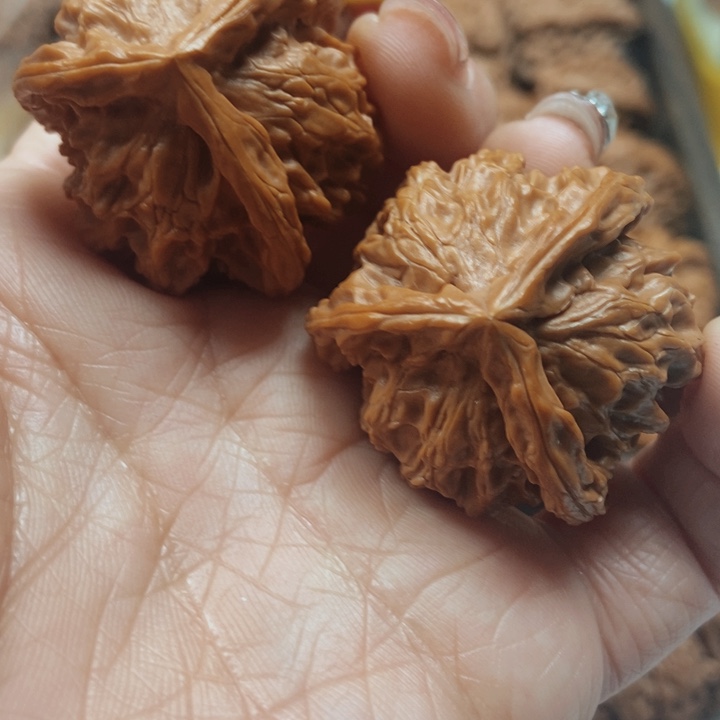 吊坠文玩核桃盘山