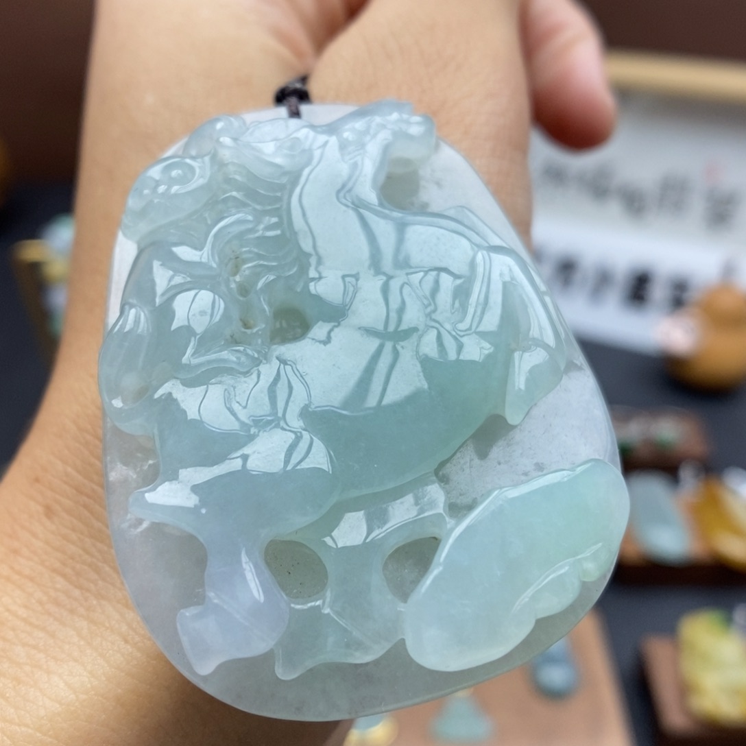 【闪购商品】颈饰未镶嵌翡翠70