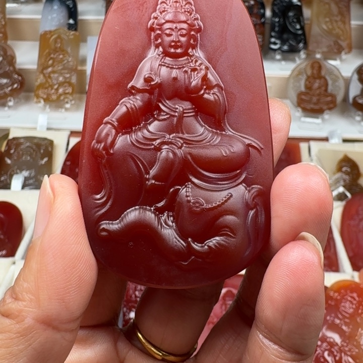 两***魚玛瑙/玉髓未镶嵌颈饰