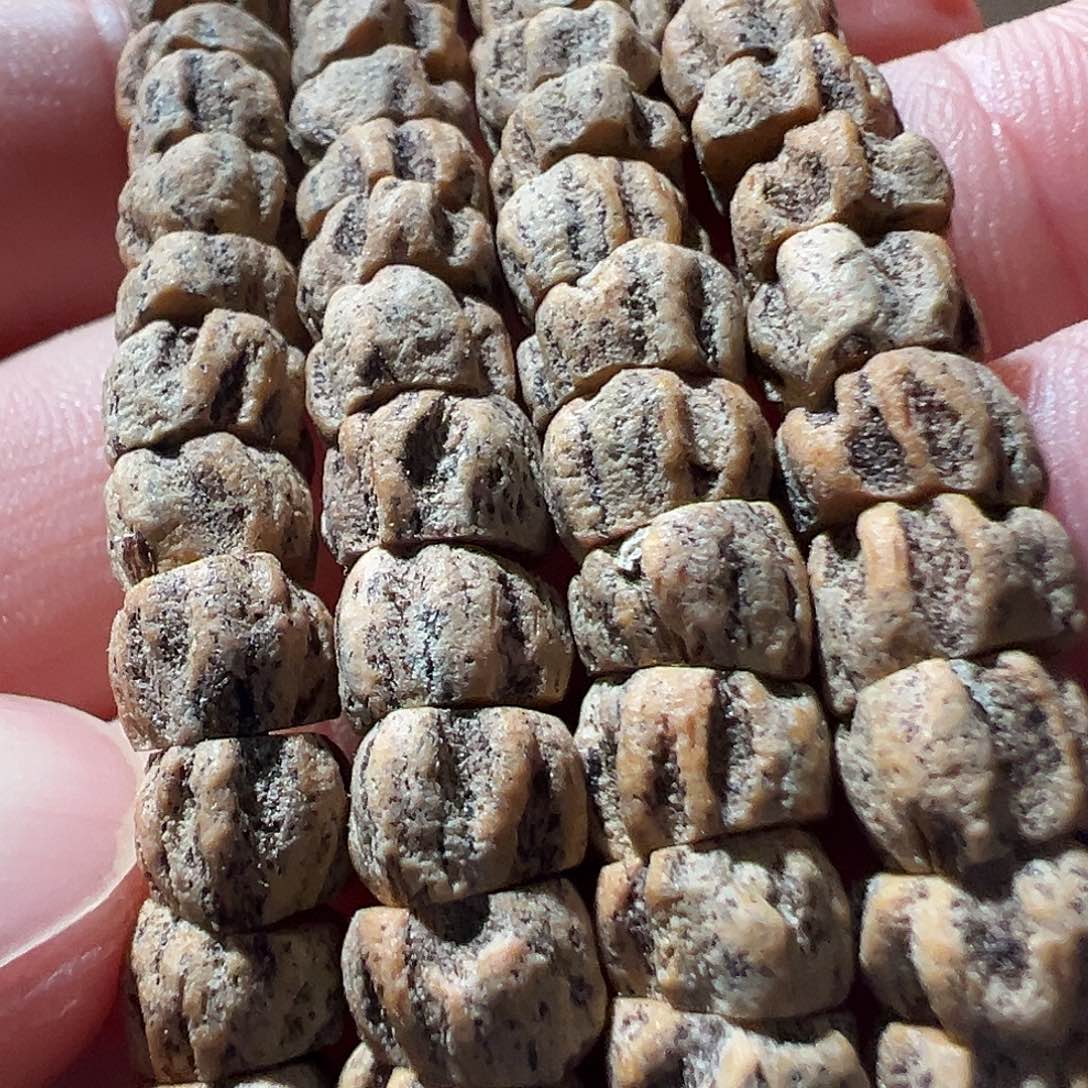 B****柏香籽/百香籽吊坠