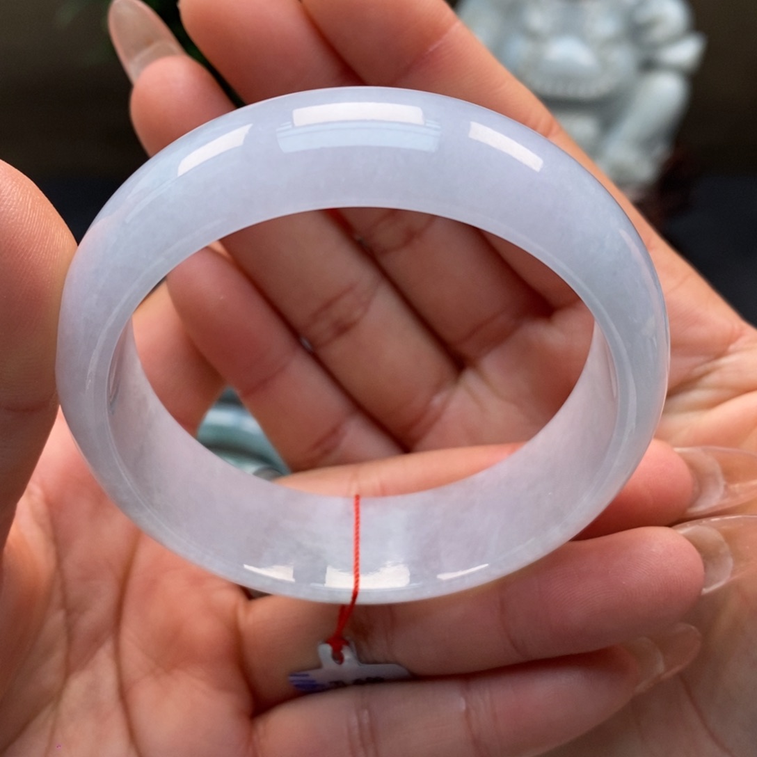 翡翠手镯未镶嵌天然