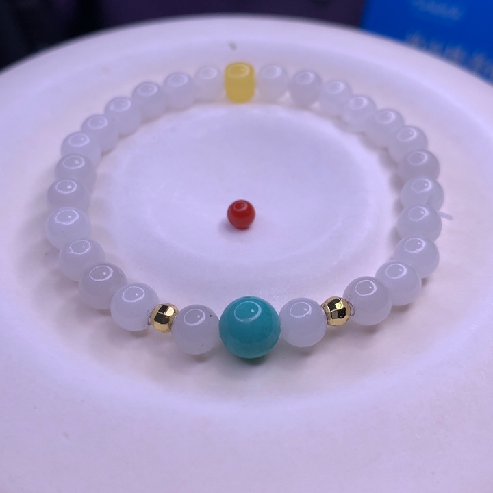 南红玛瑙配饰未镶嵌