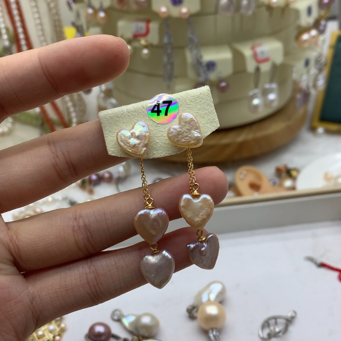 淡水珍珠银S925镶嵌耳饰