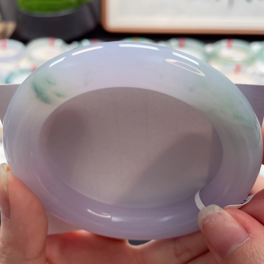 【闪购商品】翡翠手镯未镶嵌57.6胖圆肉细梦幻春彩33号