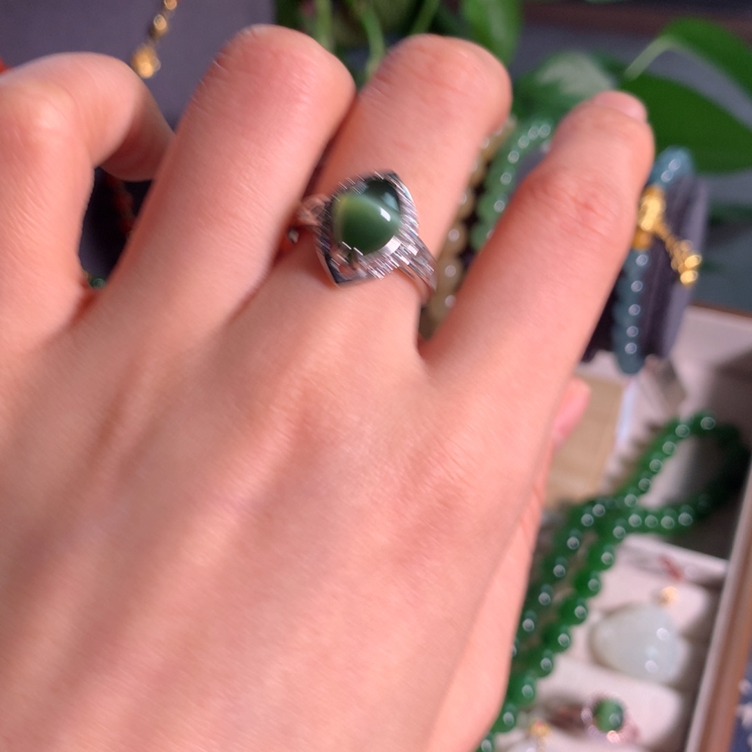 和田玉戒指未镶嵌Sj