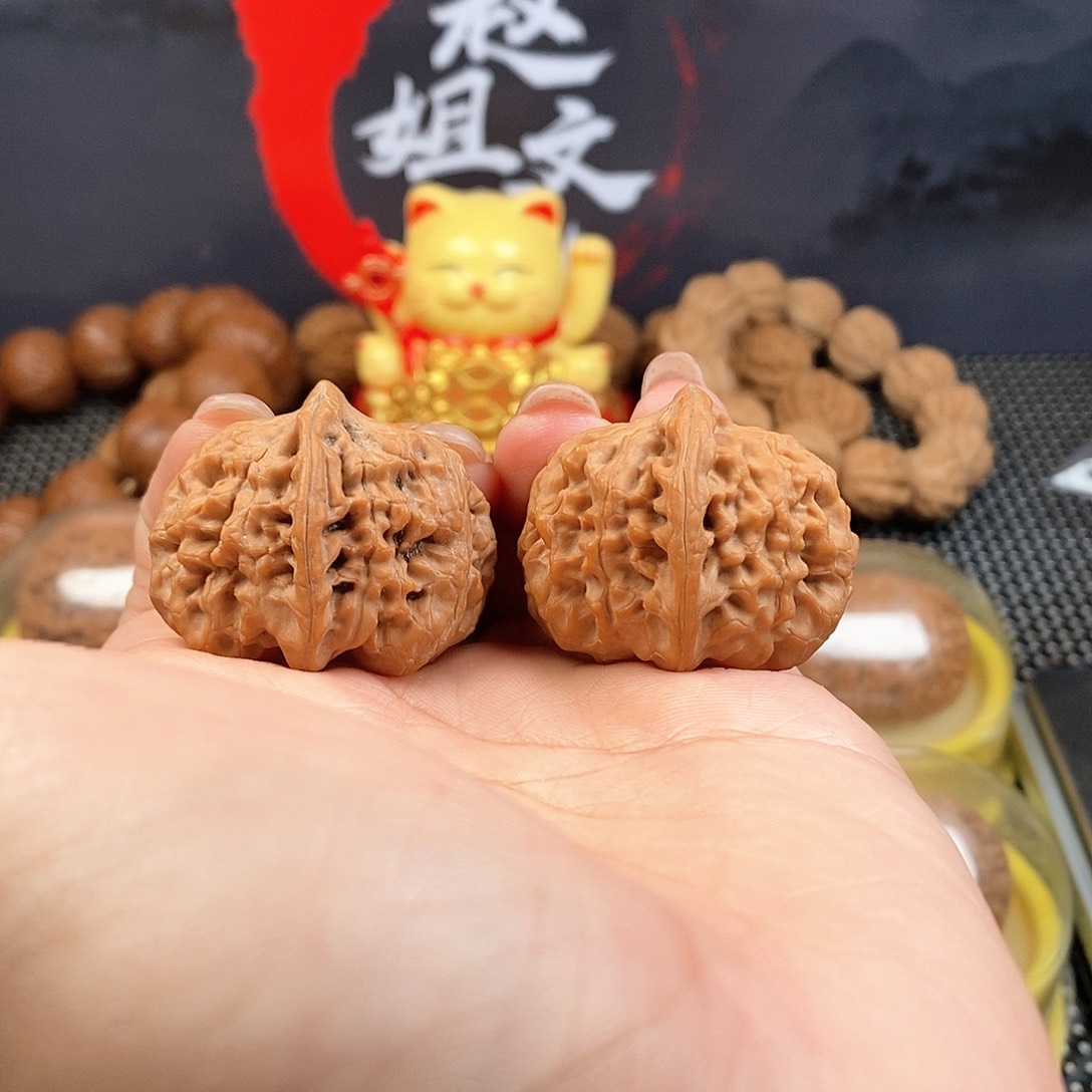 文玩核桃吊坠35尺玉枕全品