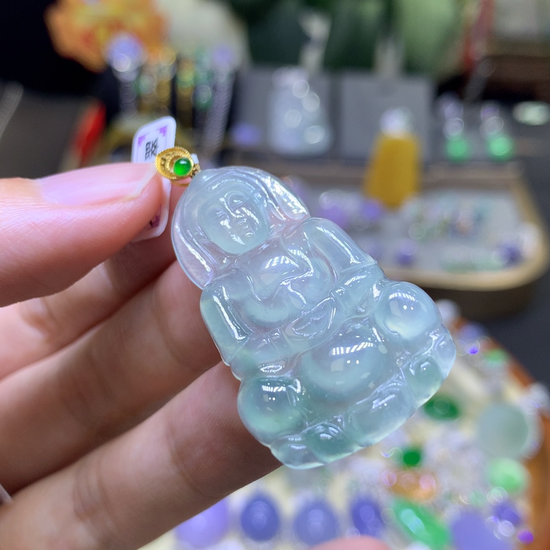 翡翠18K金镶嵌颈饰翡翠玉石吊坠项链