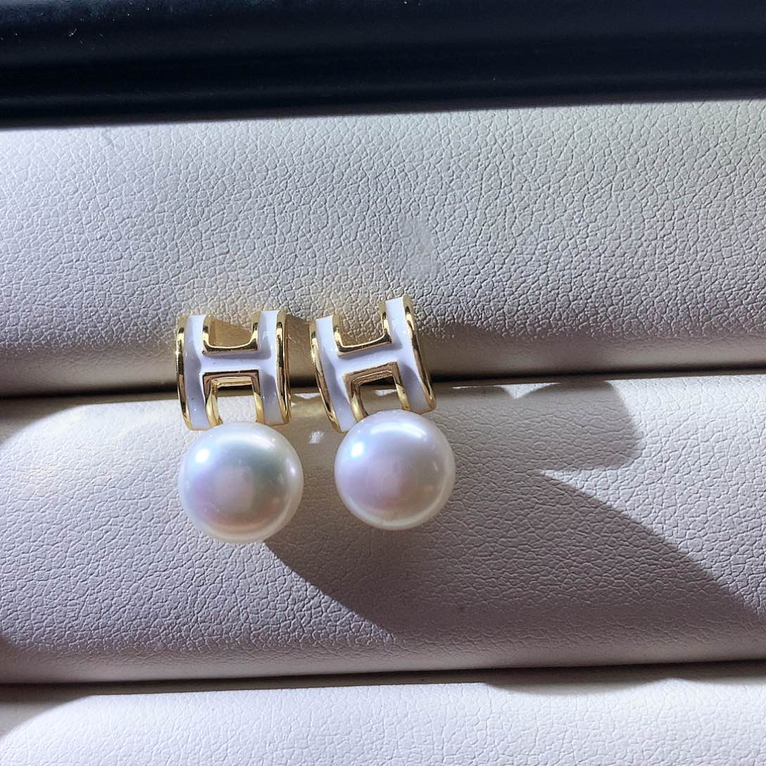 淡水珍珠耳饰未镶嵌