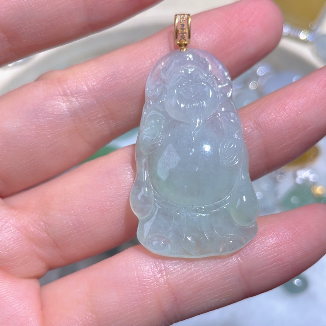 翡翠颈饰18K金镶嵌翡翠